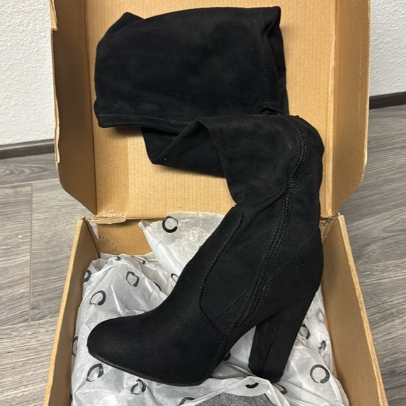 Journee Collection Maya Over-the-Knee Boot - Picture 5 of 7